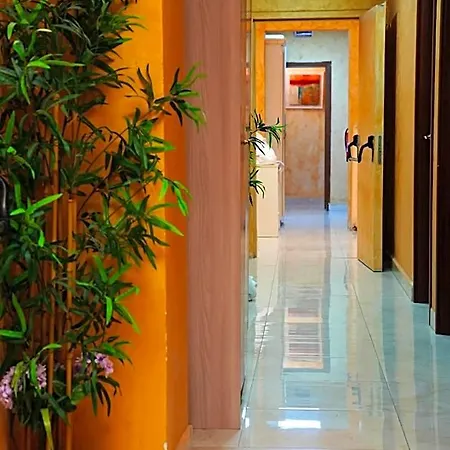 Hotel Ferrari 2*
